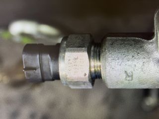 bontott TOYOTA RAV 4 Közösnyomócső