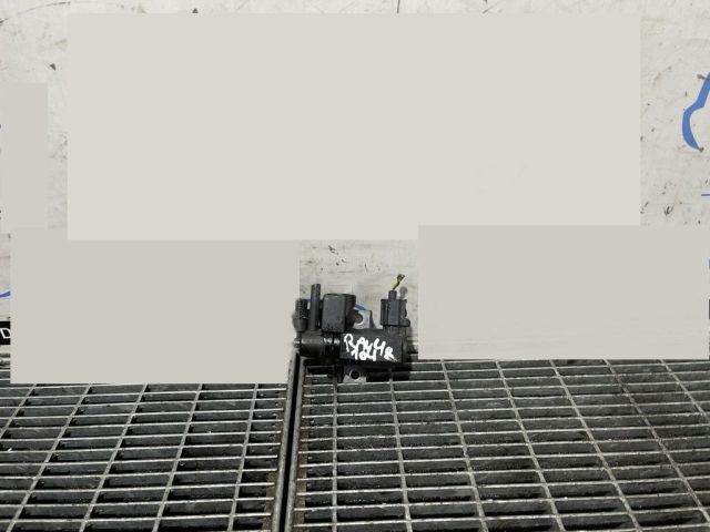 bontott TOYOTA RAV 4 Lefújószelep