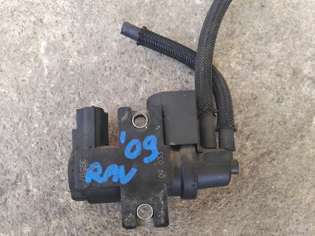 bontott TOYOTA RAV 4 Lefújószelep