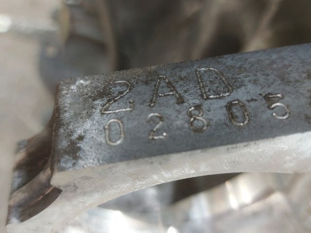 bontott TOYOTA RAV 4 Motor (Fűzött blokk hengerfejjel)