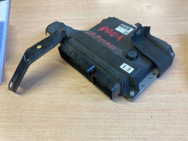 bontott TOYOTA RAV 4 Motorvezérlő