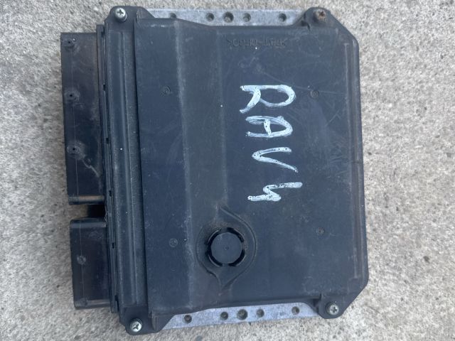 bontott TOYOTA RAV 4 Motorvezérlő