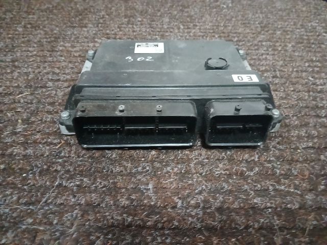 bontott TOYOTA RAV 4 Motorvezérlő