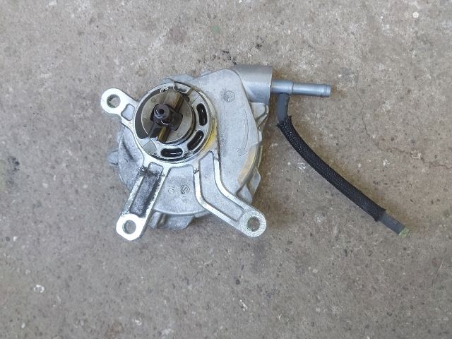 bontott TOYOTA RAV 4 Vákumpumpa