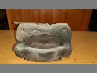 bontott TOYOTA RAV 4 Bal első Féknyereg Munkahengerrel