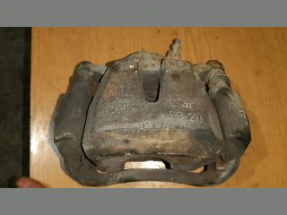 bontott TOYOTA RAV 4 Bal első Féknyereg Munkahengerrel