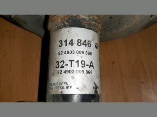 bontott TOYOTA RAV 4 Bal első Gólyaláb (Lengécsillapító, Rugó)