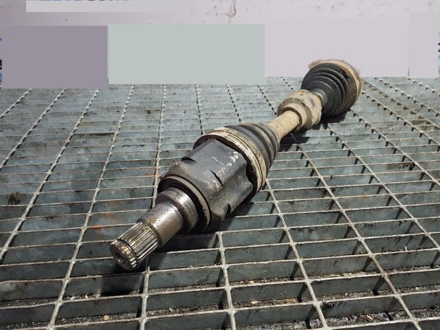 bontott TOYOTA RAV 4 Bal Féltengely