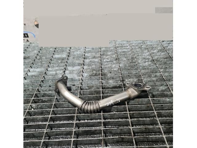 bontott TOYOTA RAV 4 EGR Hűtő Cső