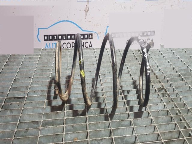 bontott TOYOTA RAV 4 Első Rugó