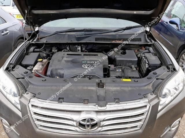 bontott TOYOTA RAV 4 Jobb első Lengőkar