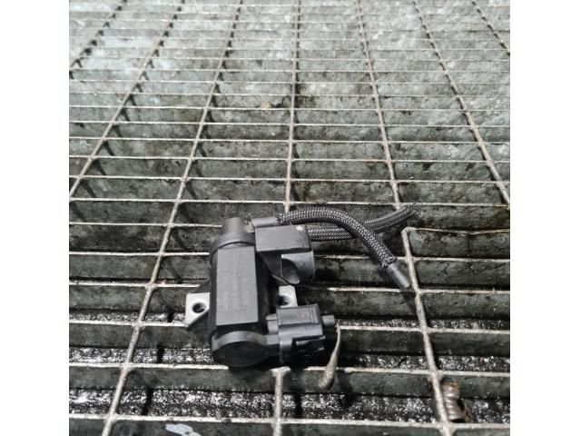 bontott TOYOTA RAV 4 Lefújószelep