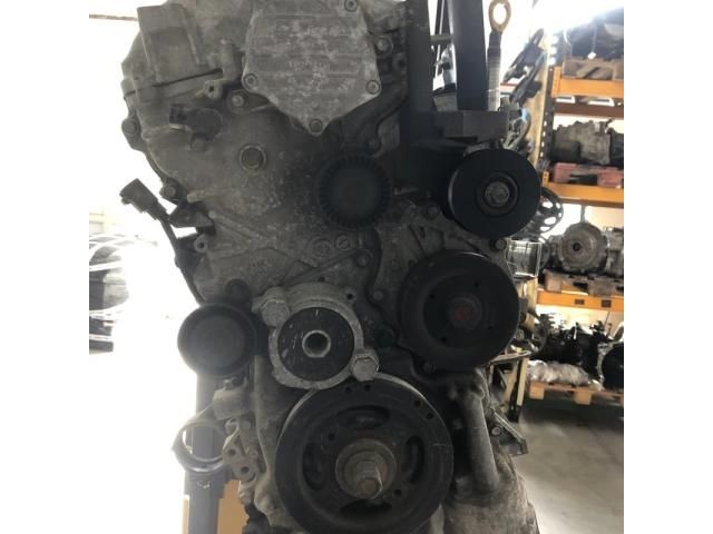 bontott TOYOTA RAV 4 Motor (Fűzött blokk hengerfejjel)