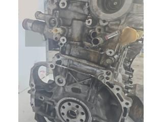 bontott TOYOTA RAV 4 Motor (Fűzött blokk hengerfejjel)