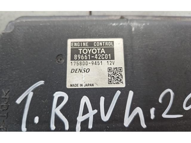 bontott TOYOTA RAV 4 Motorvezérlő