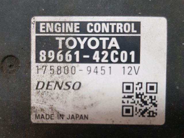 bontott TOYOTA RAV 4 Motorvezérlő