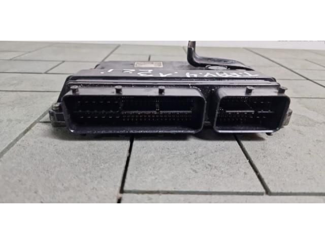 bontott TOYOTA RAV 4 Motorvezérlő