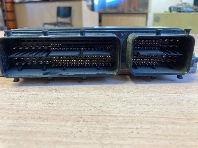 bontott TOYOTA RAV 4 Motorvezérlő