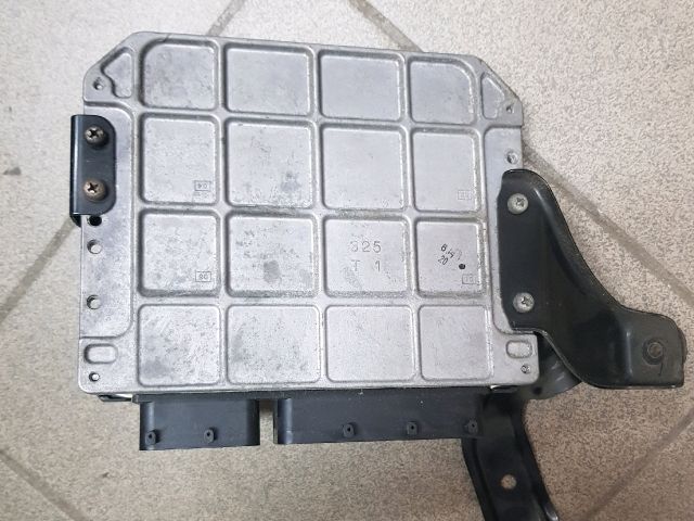 bontott TOYOTA RAV 4 Motorvezérlő