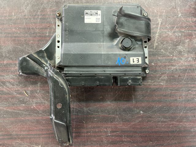 bontott TOYOTA RAV 4 Motorvezérlő