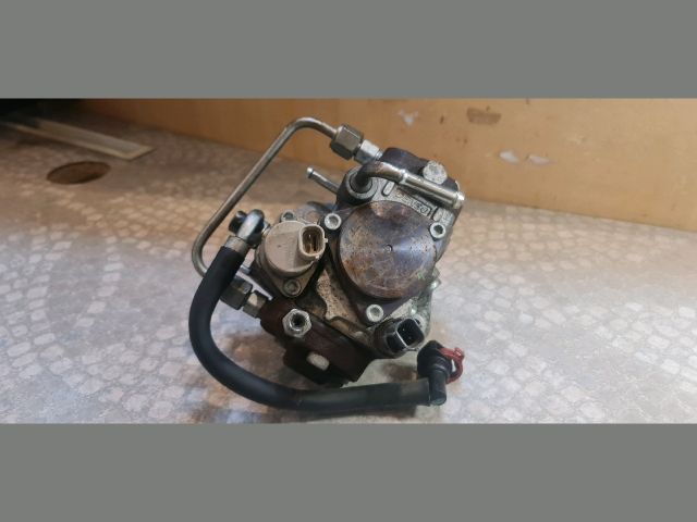 bontott TOYOTA RAV 4 Nagynyomású Szivattyú