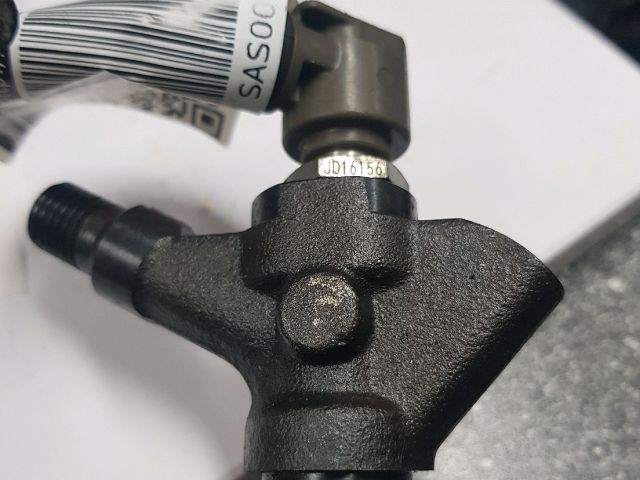 bontott TOYOTA RAV 4 Porlasztó (1 db)