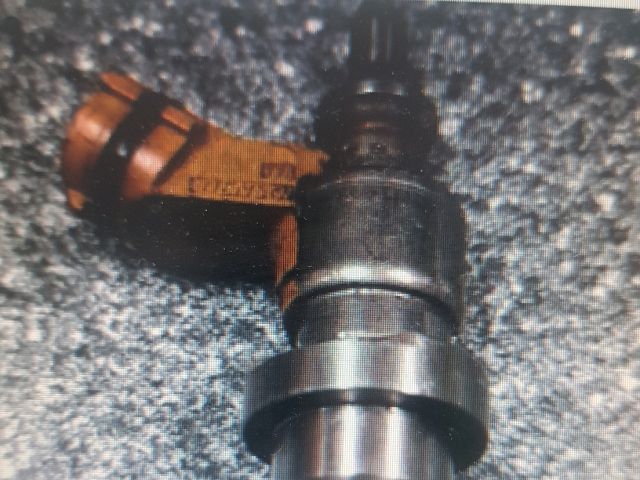 bontott TOYOTA RAV 4 Porlasztó (1 db)