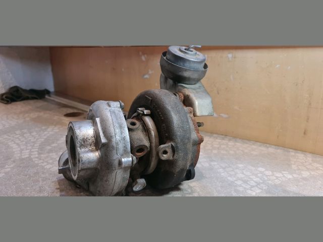 bontott TOYOTA RAV 4 Turbó