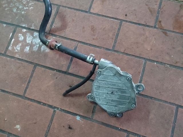 bontott TOYOTA RAV 4 Vákumpumpa