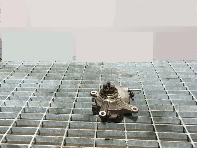 bontott TOYOTA RAV 4 Vákumpumpa