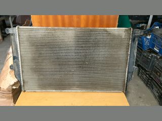 bontott TOYOTA RAV 4 Vízhűtő Radiátor (Nem klímás)