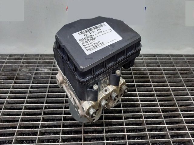 bontott TOYOTA RAV 4 ABS Kocka