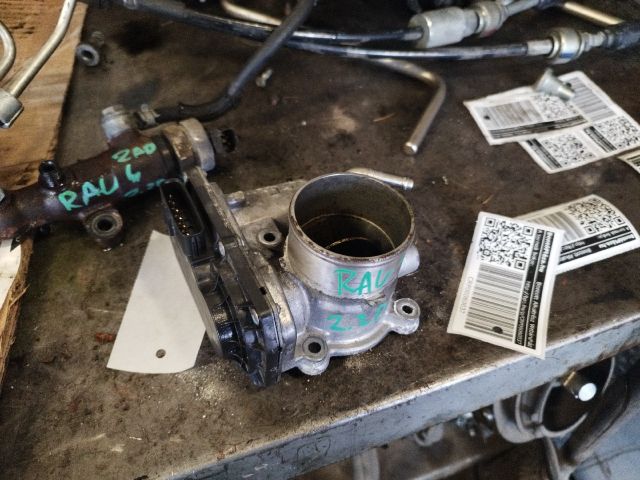 bontott TOYOTA RAV 4 Fojtószelep (Elektromos)