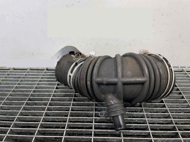 bontott TOYOTA RAV 4 Légbeömlő Cső