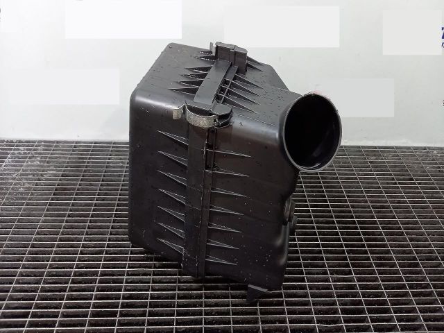 bontott TOYOTA RAV 4 Légszűrő Ház