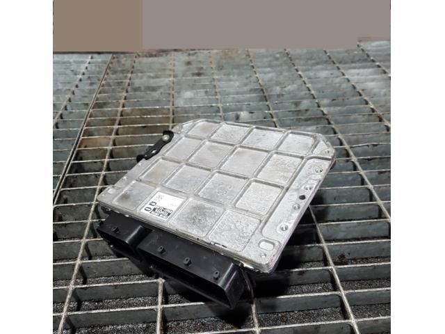 bontott TOYOTA RAV 4 Motorvezérlő