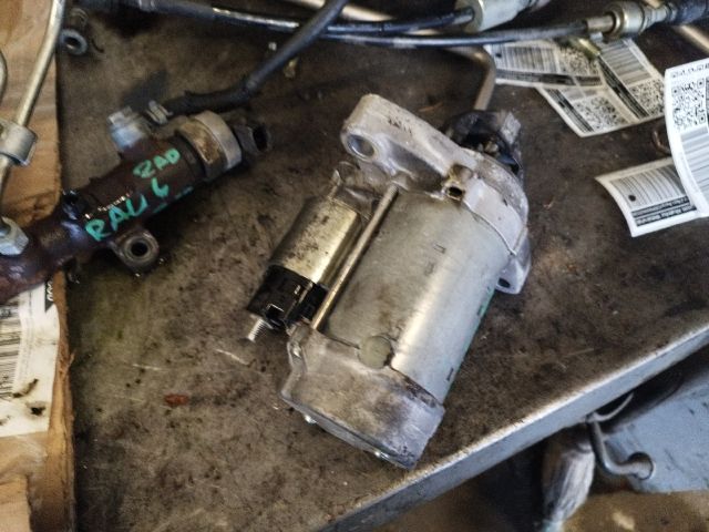 bontott TOYOTA RAV 4 Önindító