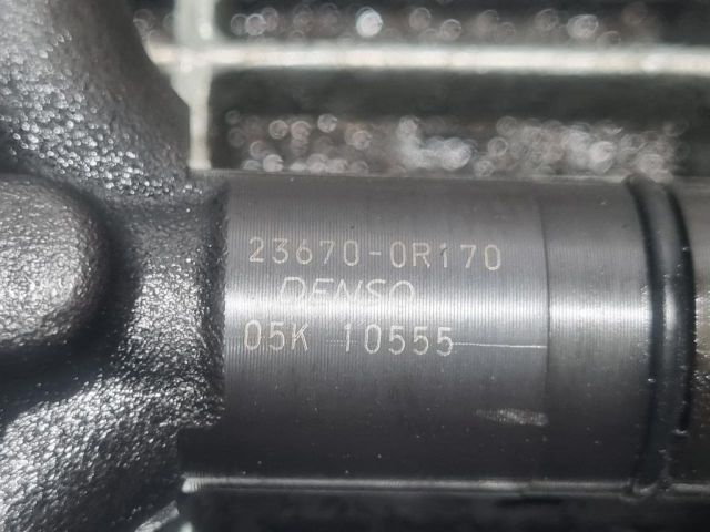 bontott TOYOTA RAV 4 Porlasztó (1 db)