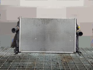 bontott TOYOTA RAV 4 Vízhűtő Radiátor (Klímás)