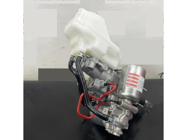 bontott TOYOTA RAV 4 Fékrásegítő