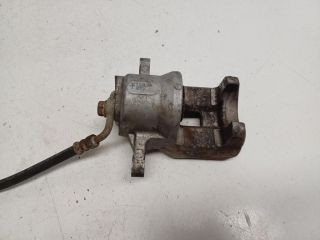 bontott TOYOTA RAV 4 Bal hátsó Féknyereg Munkahengerrel