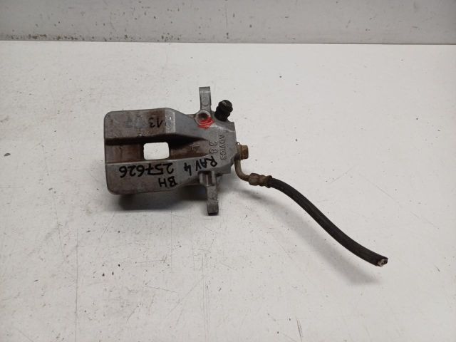 bontott TOYOTA RAV 4 Bal hátsó Féknyereg Munkahengerrel