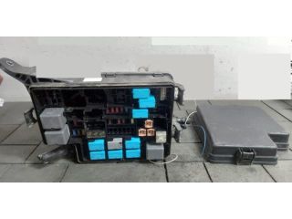 bontott TOYOTA RAV 4 Biztosítéktábla Motortér