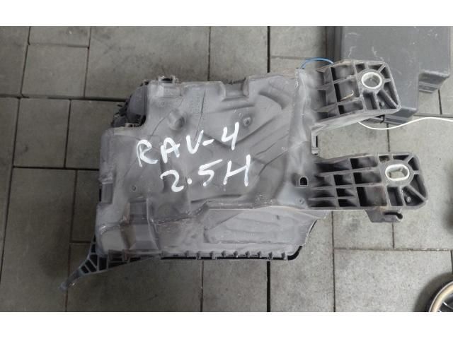 bontott TOYOTA RAV 4 Biztosítéktábla Motortér