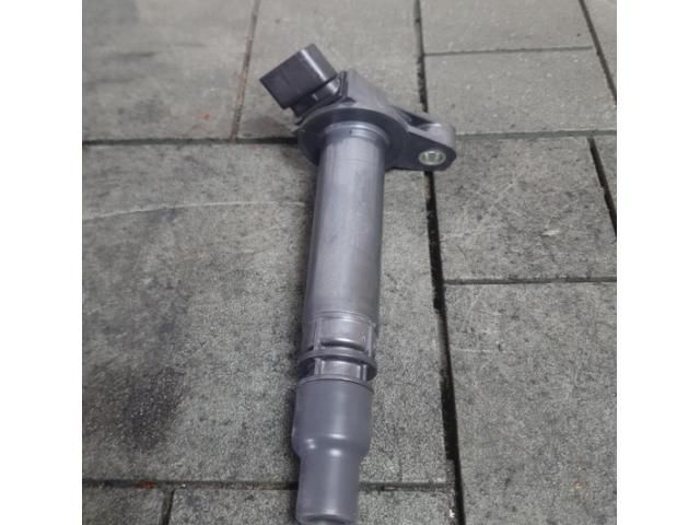 bontott TOYOTA RAV 4 Gyújtótrafó