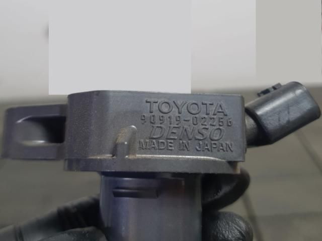 bontott TOYOTA RAV 4 Gyújtótrafó