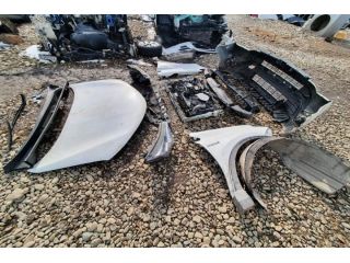 bontott TOYOTA RAV 4 Homlokfal (Üres lemez)