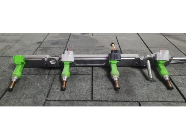 bontott TOYOTA RAV 4 Közösnyomócső