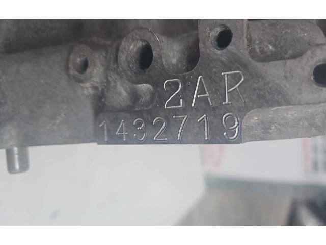 bontott TOYOTA RAV 4 Motor (Fűzött blokk hengerfejjel)