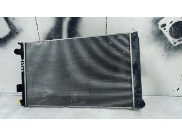 bontott TOYOTA RAV 4 Vízhűtő Radiátor (Klímás)